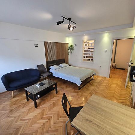 Azzurro Studio Apartment Belgrad Exterior foto