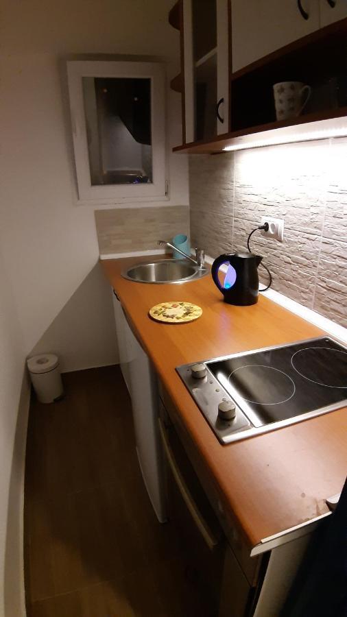 Azzurro Studio Apartment Belgrad Exterior foto